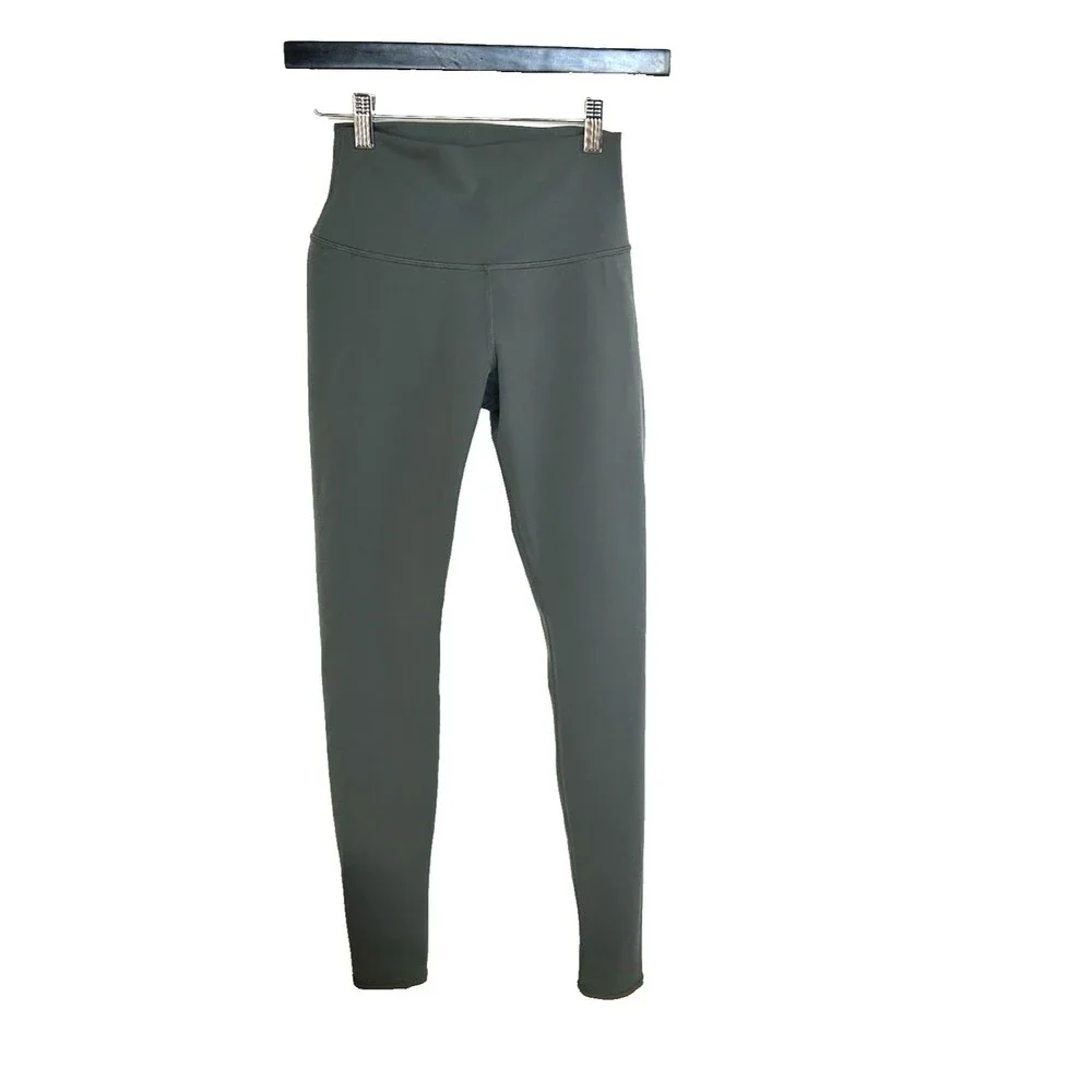 Alo Yoga High Waist Airbrush Leggings Sage Green Womens Size XXS RN87370